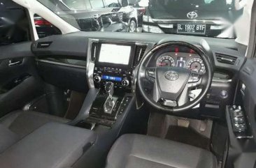 2017 Toyota Alphard SC dijual