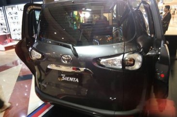 Toyota Sienta V 2018 MPV dijual