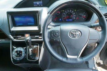 Toyota Voxy 2018 Dijual
