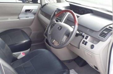 2013 Toyota NAV1 V dijual