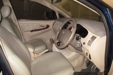 Toyota Kijang Innova V 2005 Dijual