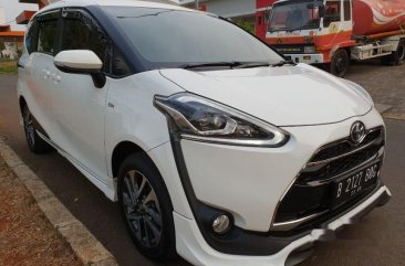 Toyota Sienta Q 2017 Dijual