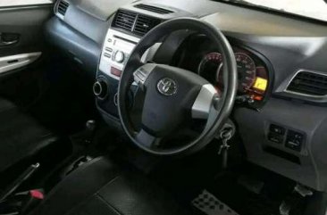 Toyota  Avanza Veloz AT 2014 Jual 
