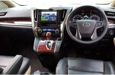 Toyota Alphard X 2016 Dijual