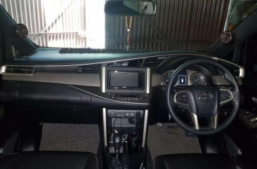 Jual Toyota Kijang Innova V Luxury 2016