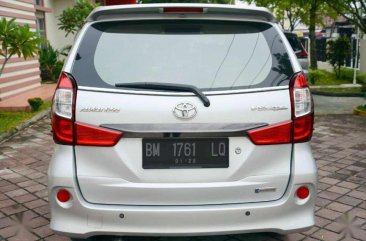 Toyota Avanza Veloz 1.3 AT 2015 Jual 