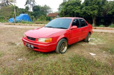 Toyota Corolla Spacio 1.5 1996 merah