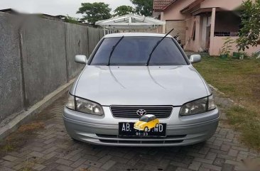 Dijual Toyota Camry V6 3.0 Automatic 2000 