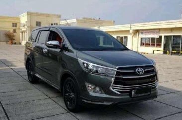 Toyota Innova Venturer  bebas kecelakaan