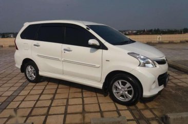 Butuh uang jual cepat Toyota Avanza 2013