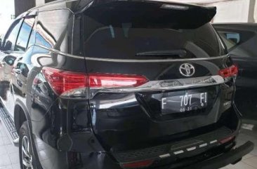 Butuh uang jual cepat Toyota Fortuner 2016