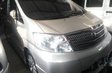 Butuh uang jual cepat Toyota Alphard 2005