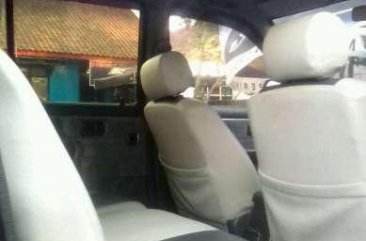 Toyota Kijang LGX bebas kecelakaan