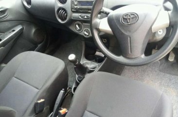 Toyota Etios Valco  dijual cepat