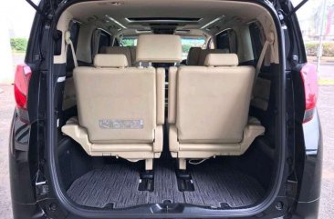 Toyota Alphard G bebas kecelakaan