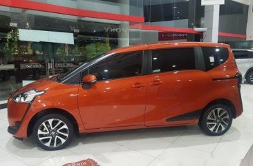 Toyota Sienta V bebas kecelakaan