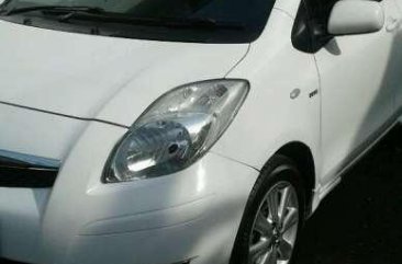 Toyota Yaris 2011 dijual cepat