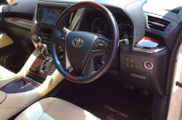 Jual Toyota Alphard G harga baik