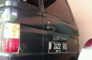 Butuh uang jual cepat Toyota Kijang 1991