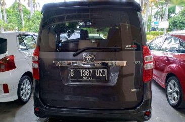 Jual Toyota NAV1 2013, KM Rendah