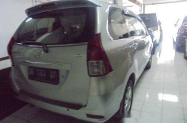 Toyota Avanza 2014 dijual cepat