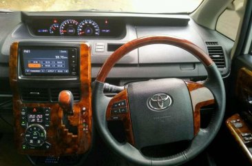 Toyota NAV1 2017 dijual cepat