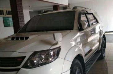 Toyota Fortuner 2014 dijual cepat