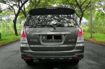 Jual Toyota Kijang Innova 2009 harga baik