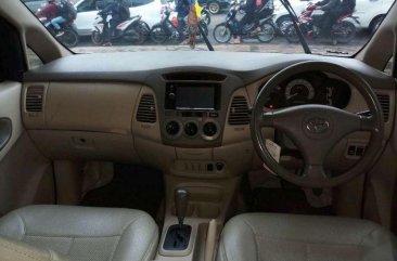 Toyota Kijang Innova G bebas kecelakaan