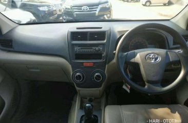 Toyota Avanza G bebas kecelakaan