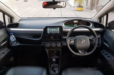 Toyota Sienta 2016 bebas kecelakaan