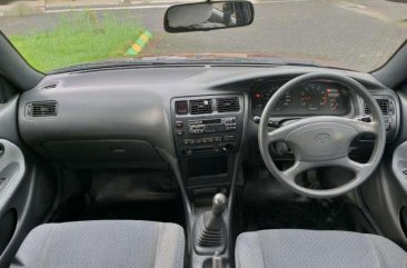 Toyota Corolla 1994 bebas kecelakaan