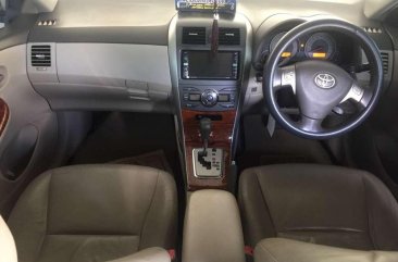 Toyota Corolla Altis V dijual cepat