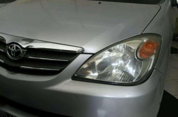 Toyota Avanza 2007 bebas kecelakaan