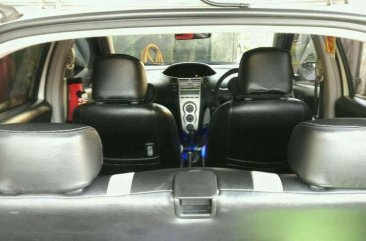 Toyota Yaris 2010 bebas kecelakaan