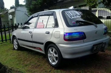 Toyota Starlet 1995 dijual cepat