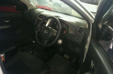 Jual Toyota Avanza G Basic harga baik