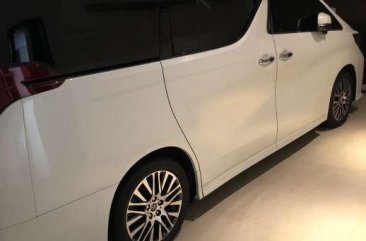 Jual Toyota Alphard 2017 harga baik