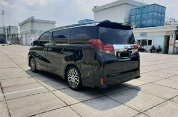 Toyota Alphard SC bebas kecelakaan