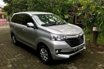 Butuh uang jual cepat Toyota Avanza 2016