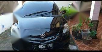 Toyota Limo  bebas kecelakaan