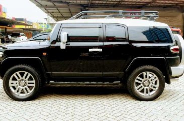 Toyota FJ Cruiser 2014 dijual cepat