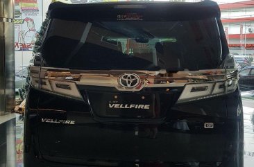 Butuh uang jual cepat Toyota Vellfire 2019