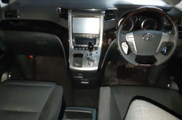 Toyota Alphard 2014 bebas kecelakaan