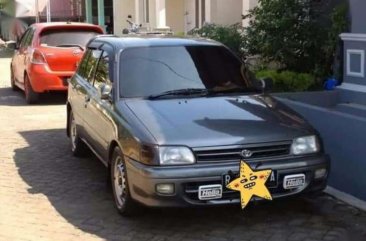 Toyota Starlet 1993 bebas kecelakaan