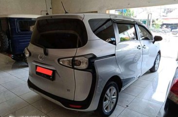 Jual Toyota Sienta 2017, KM Rendah