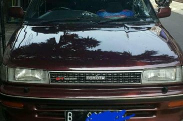 Toyota Corolla 2.0 dijual cepat