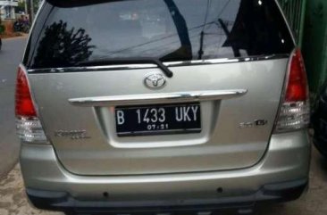 Toyota Kijang Innova 2011 bebas kecelakaan