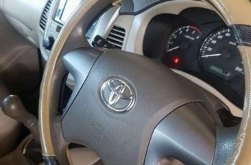 Jual Toyota Kijang Innova 2015 harga baik