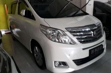 Toyota Alphard G bebas kecelakaan